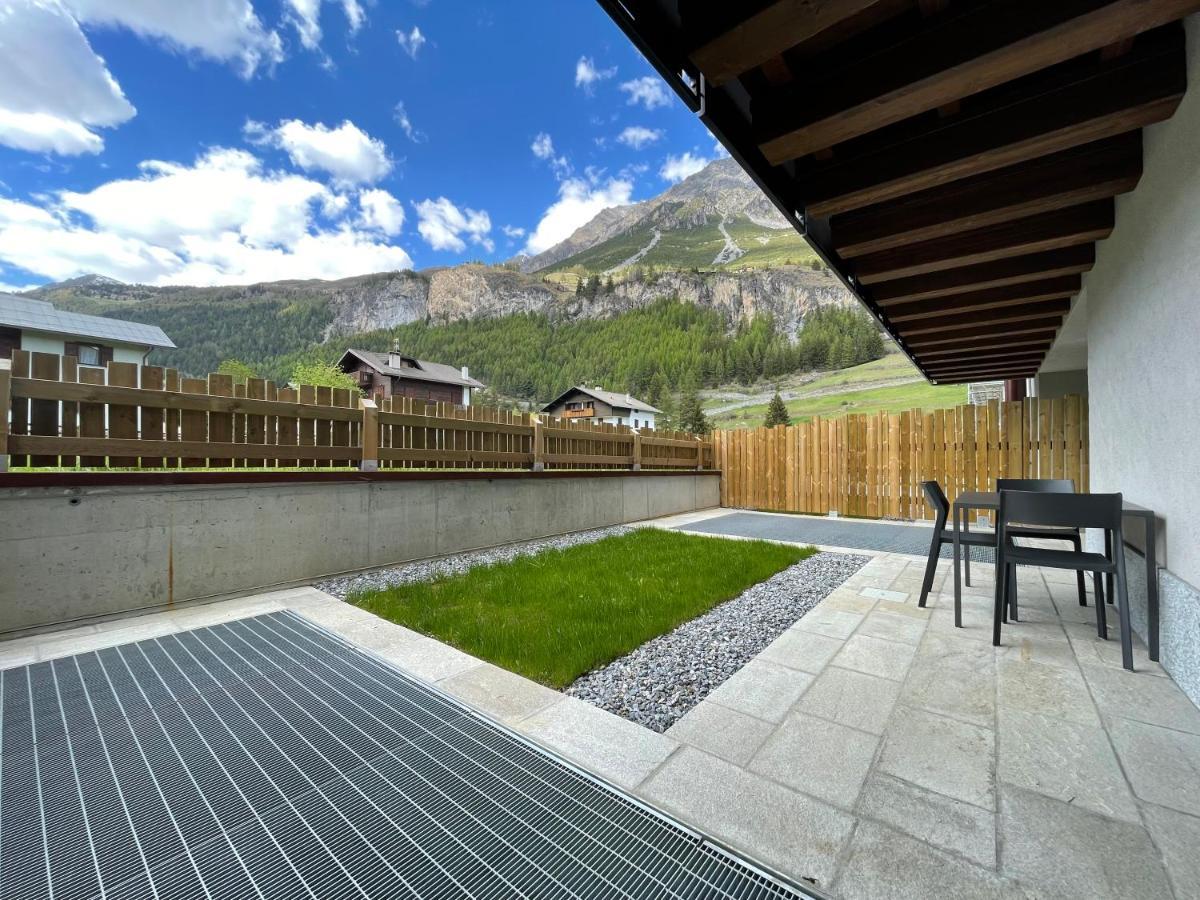 Nira Mountain Resort Futura Pradelle 外观 照片